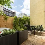 Appartamento Centre Garden With Parking Praga